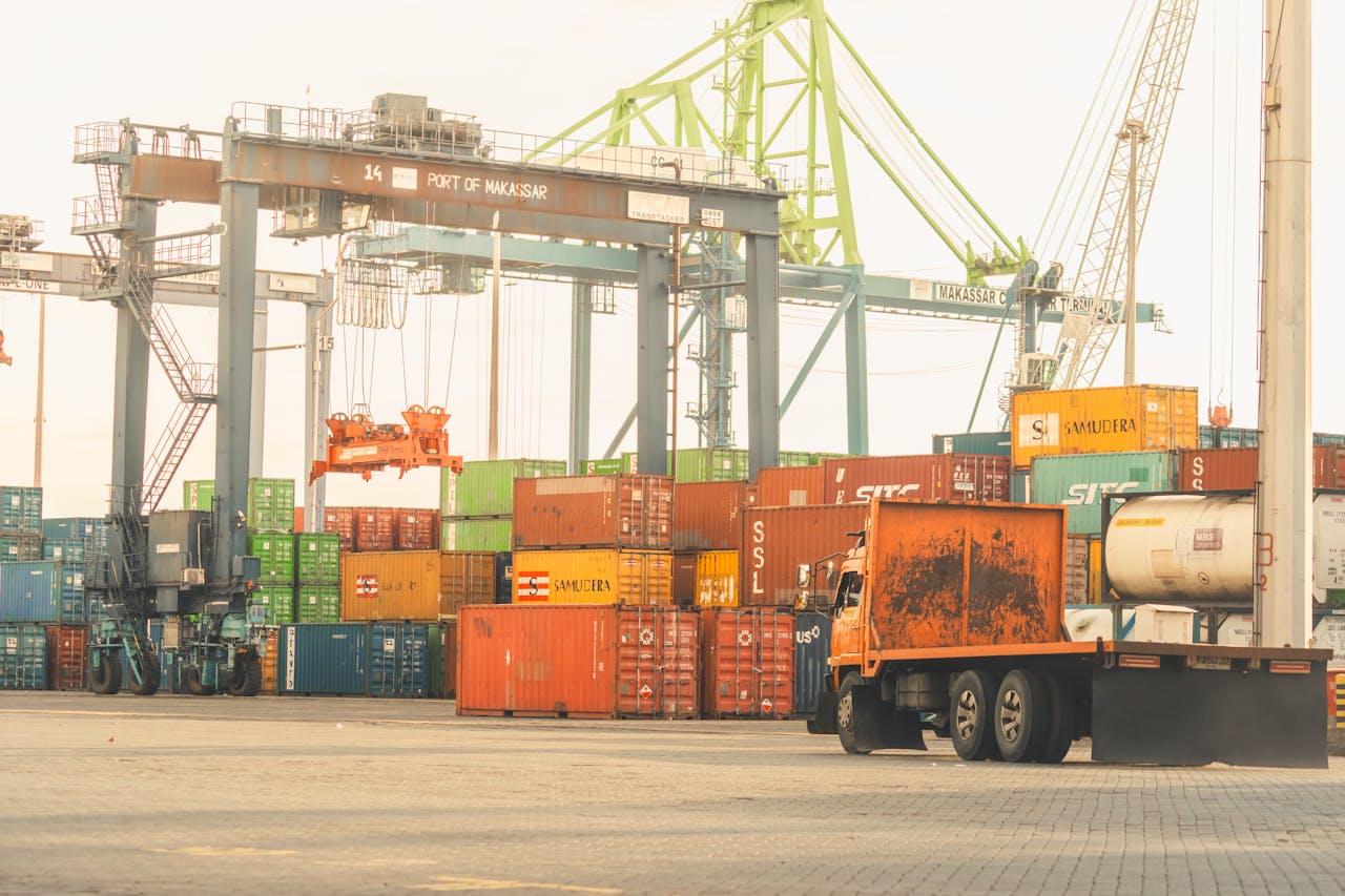 Logistics Hubs Africa: Trade Facilitation by yes! invest africa.