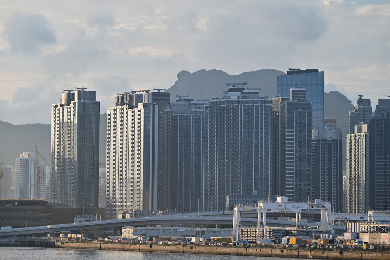 Hong Kong Investment Pathway to Africa – A Lifeline for Growth by yes! invest africa.