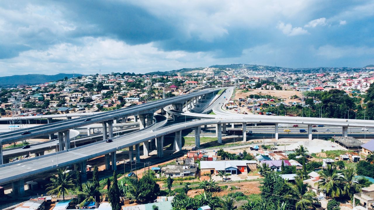 East Africa Powerhouse by yes! invest africa.