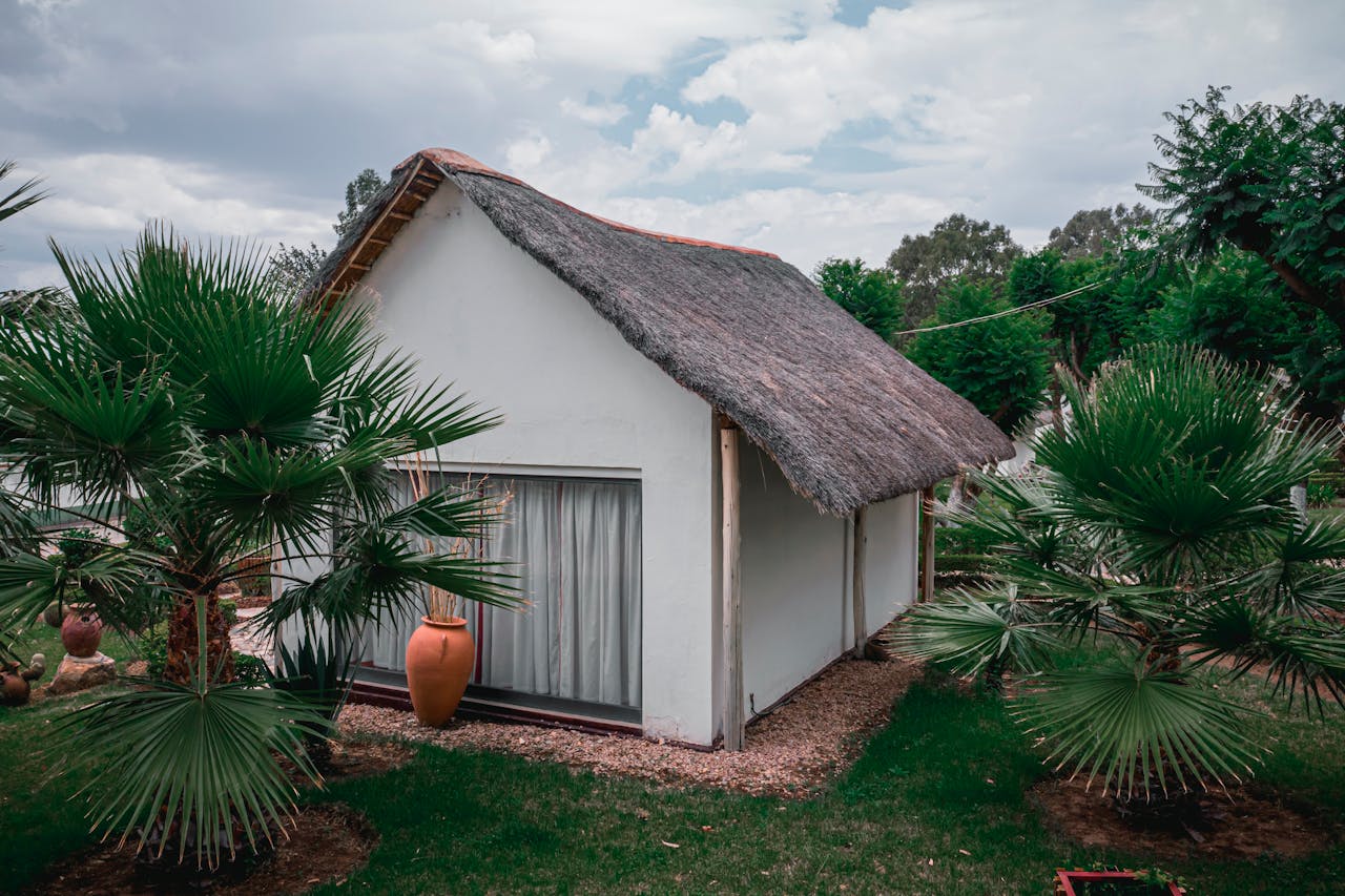 Luxury safari lodge investment in Africa by yes! invest africa.
